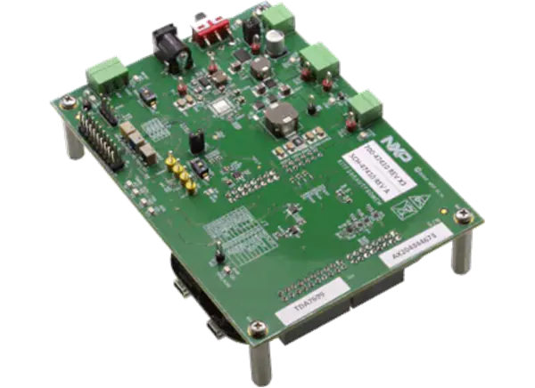 NXP Semiconductors FS86 SBC 12V评估板(KITFS86AUTFRDMEM)的介绍、特性、及应用