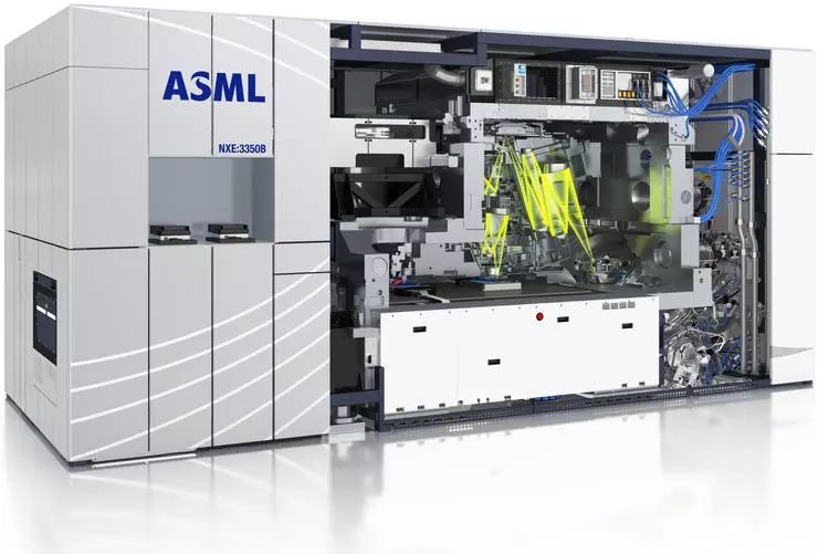 ASML发布最新财报，第一季度新增16亿欧元EUV光刻机订单