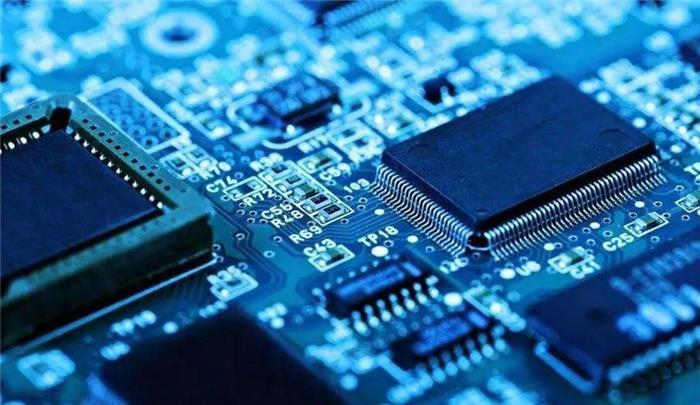 全球视野：2023年中国芯片市场预计下滑18%，市值降至1350亿美元