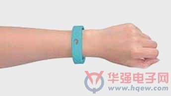 东芝发布两周内无需充电腕带式活动量计WERAM1100
