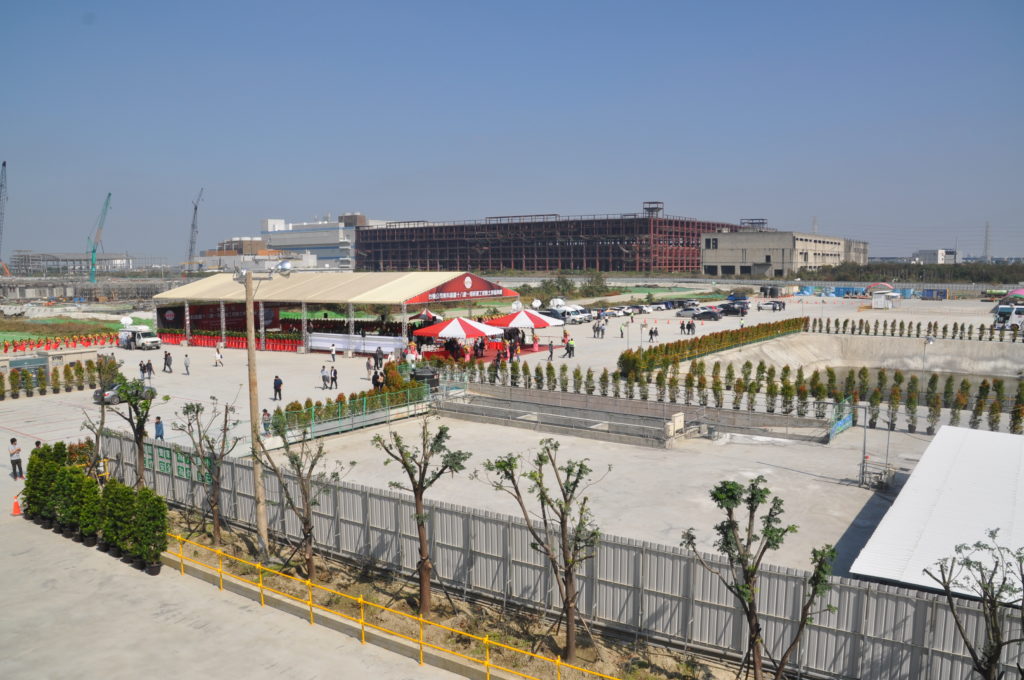 台积电5纳米动工建厂除了延续摩尔定律之外还象征什么？