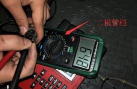 轮速传感器怎么检测及方法介绍