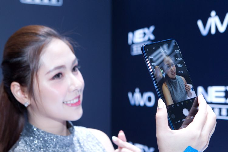 旗舰手机突破10GB RAM门槛　然2019年恐青黄不接