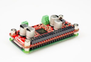 英飞凌Infineon 开发了第一款独立的Raspberry Pi音频放大器HAT板，提供高清晰度音频