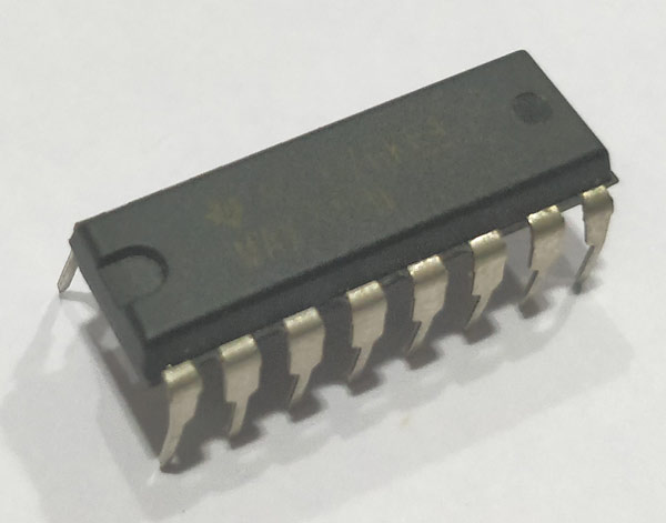 MAX232 IC_引脚配置_应用领域